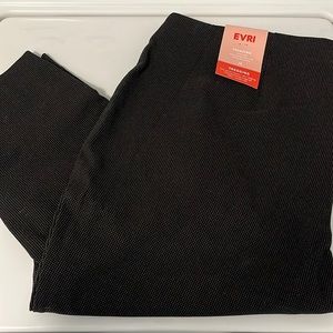 Trouser-leggings by EVRI